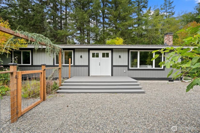 Property photo for 13704 Wright Bliss Road Nw, Gig Harbor photo 4