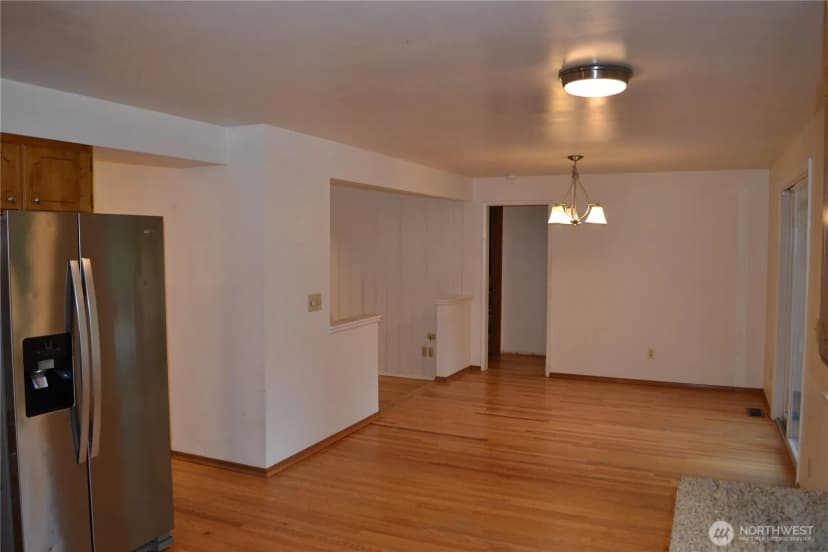 Property photo for 17421 Ne 11th Street, Bellevue photo 19