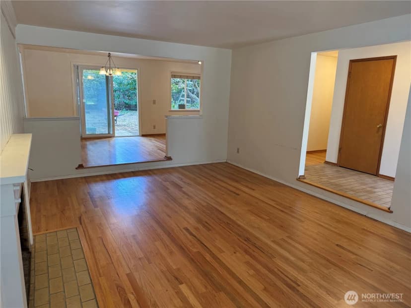 Property photo for 17421 Ne 11th Street, Bellevue photo 8