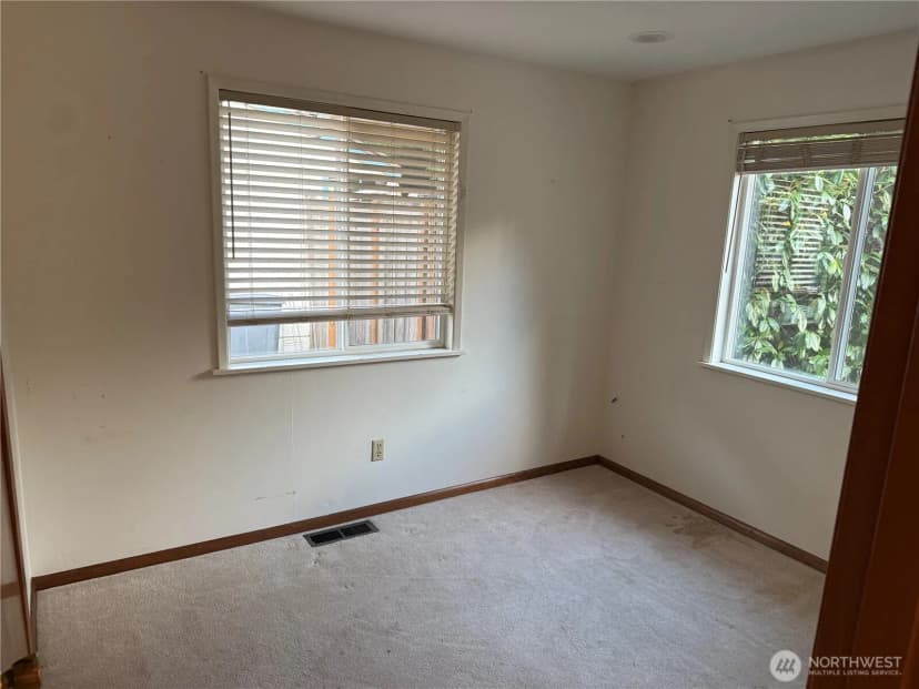 Property photo for 17421 Ne 11th Street, Bellevue photo 33
