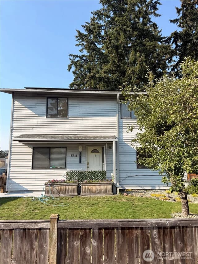 Property photo for 8711 Lawndale Avenue Sw, Lakewood