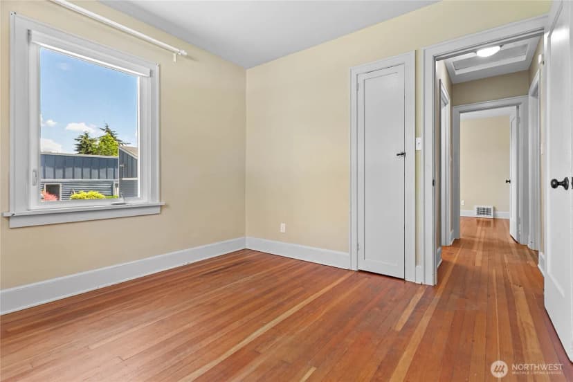 Property photo for 1912 Mill Avenue, Bellingham photo 17