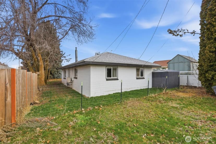 Property photo for 104 W Adams W, Harrington photo 23