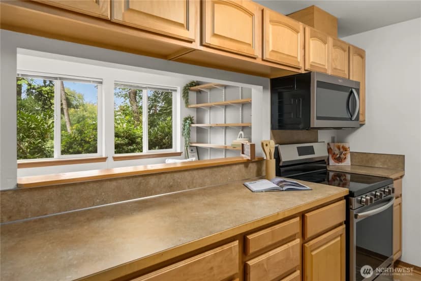 Property photo for 303 Kenyon Street Nw #2a, Olympia photo 12