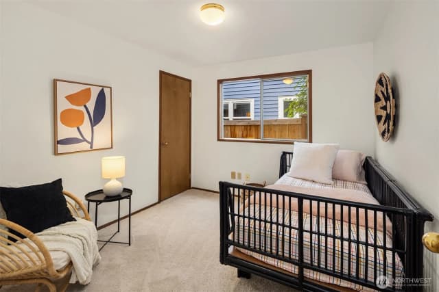 Property photo for 6049 33rd Avenue Ne, Seattle photo 5