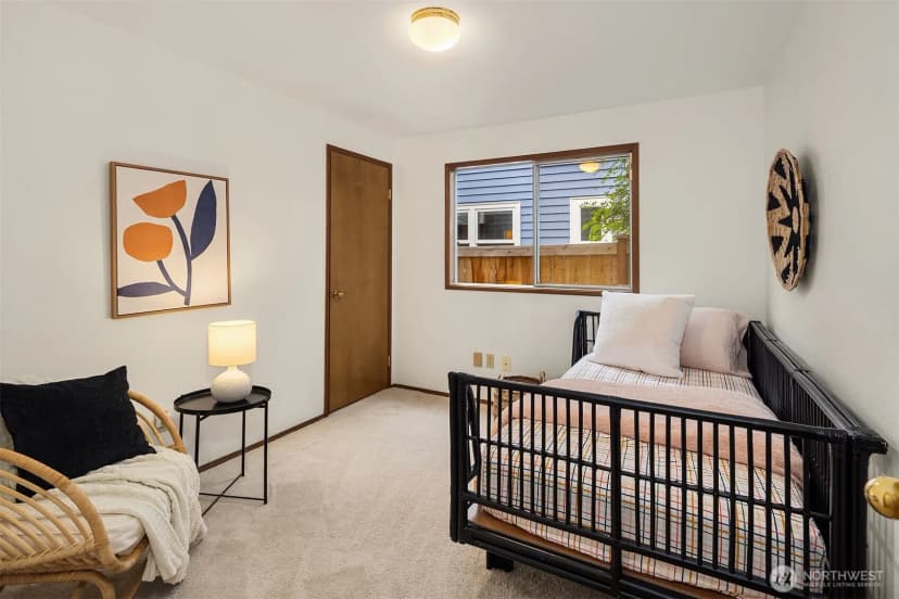 Property photo for 6049 33rd Avenue Ne, Seattle photo 5