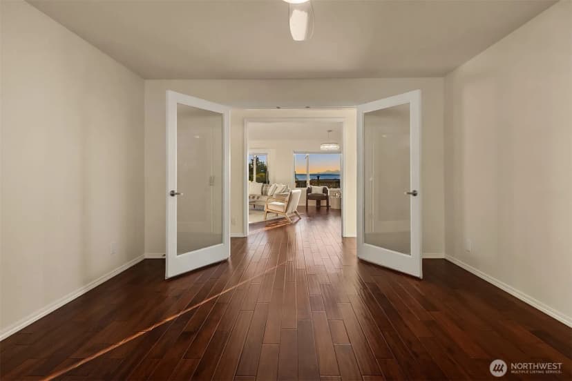 Property photo for 7723 168th Place Sw, Edmonds photo 19