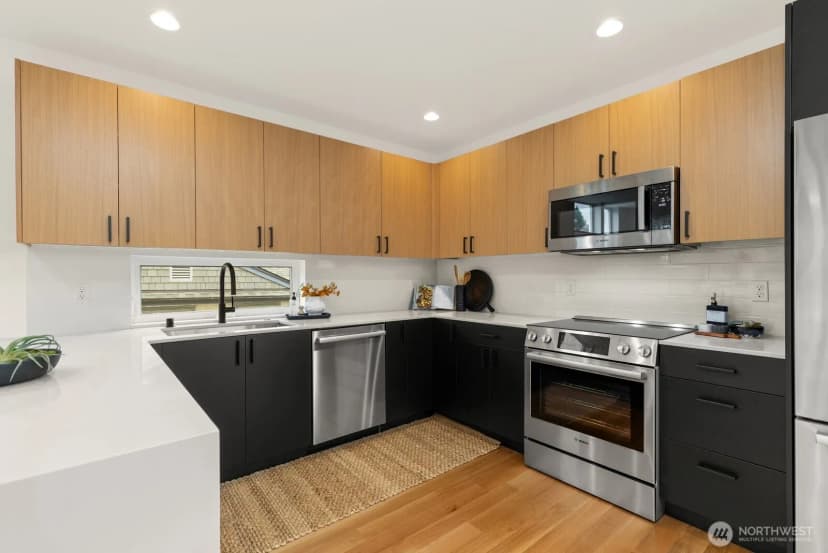Property photo for 921 Nw 59th Street, Seattle photo 9