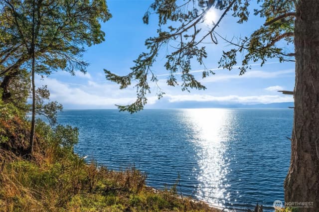 Property photo for 629 3rd Avenue, Fox Island