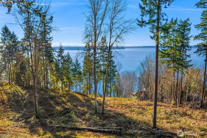 Property photo for 629 3rd Avenue, Fox Island photo 12