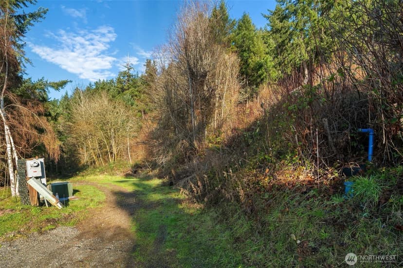 Property photo for 629 3rd Avenue, Fox Island photo 21