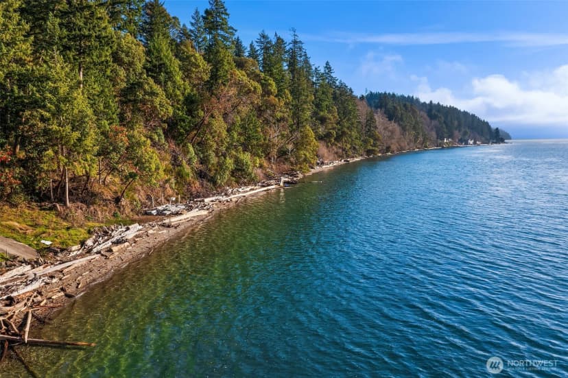 Property photo for 629 3rd Avenue, Fox Island photo 13