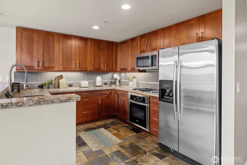 Property photo for 1515 Dock Street #823, Tacoma photo 9