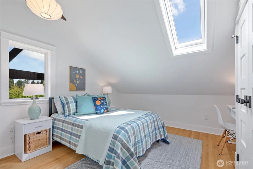 Property photo for 1743 26th Avenue E, Seattle photo 24