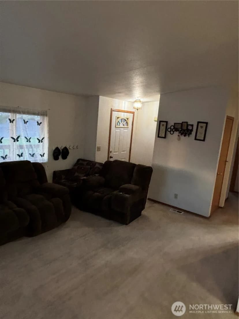 Property photo for 415 Spring Circle Sw, Mattawa photo 12