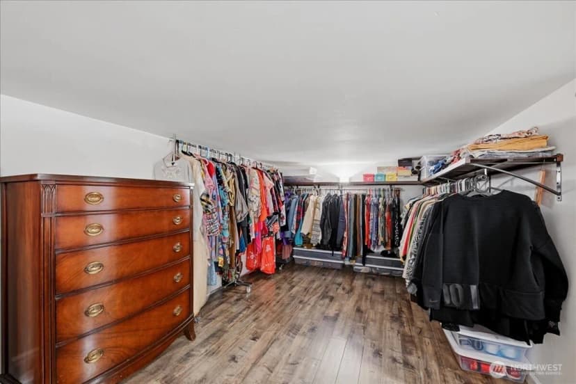 Property photo for 12232 Fremont Avenue N, Seattle photo 21