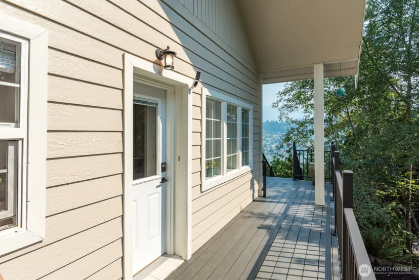 Property photo for 18776 W Big Lake Boulevard, Mount Vernon photo 4