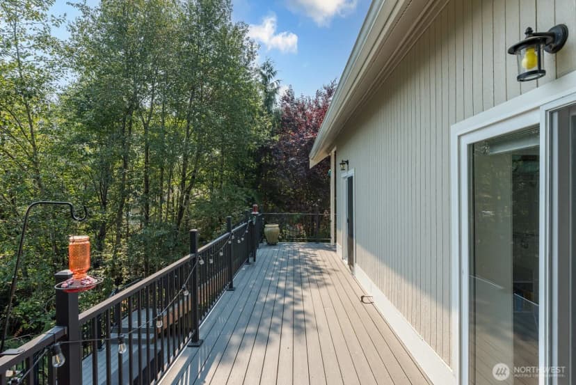 Property photo for 18776 W Big Lake Boulevard, Mount Vernon photo 10