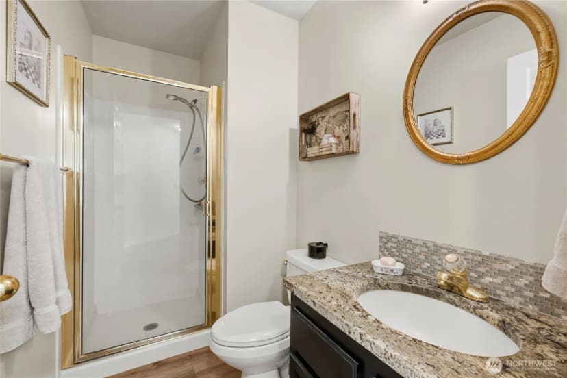 Property photo for 13011 Se 221st Pl, Kent photo 15