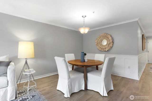 Property photo for 321 10th Avenue S #604, Seattle photo 4