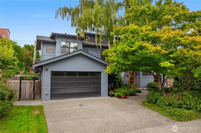 Property photo for 2223 39th Avenue E, Seattle