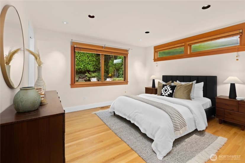 Property photo for 2223 39th Avenue E, Seattle photo 21
