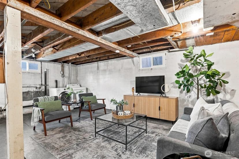 Property photo for 3029 Northwest Avenue, Bellingham photo 20