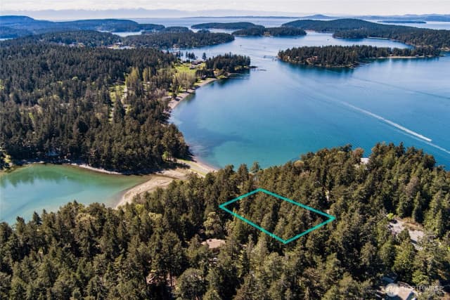 Property photo for 40 Brooks Lane, Friday Harbor photo 3
