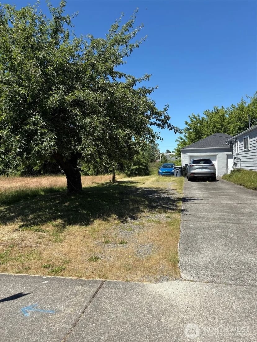 Property photo for 0 W Stewart, Puyallup