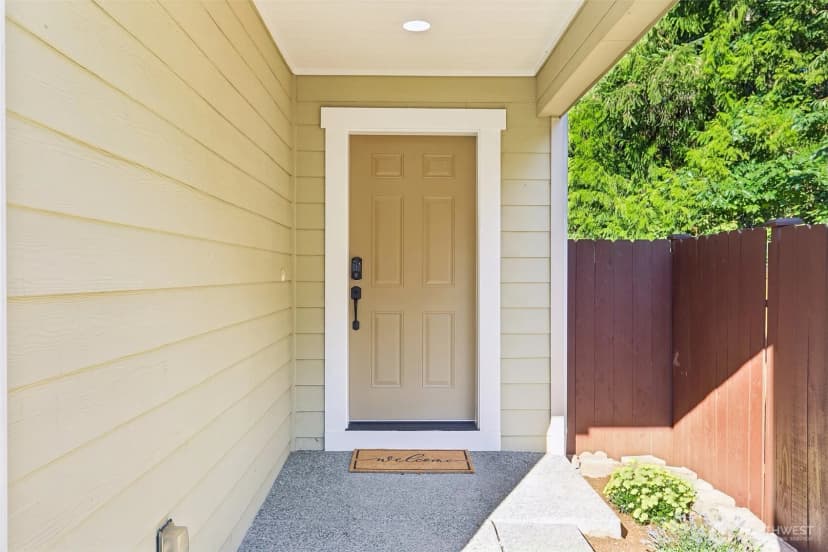 Property photo for 18831 18th Place W, Lynnwood photo 2
