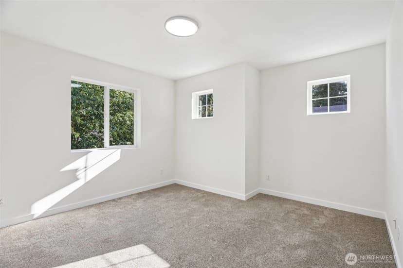 Property photo for 18831 18th Place W, Lynnwood photo 18