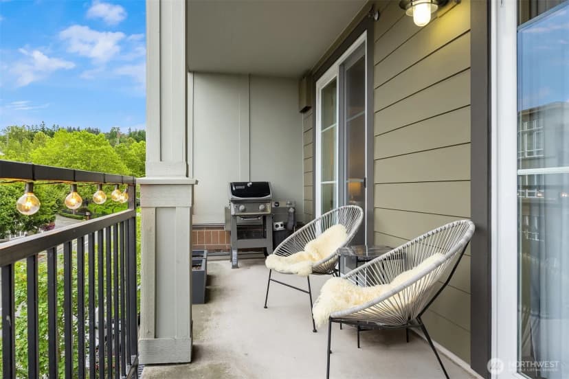 Property photo for 1840 25th Avenue Ne #307, Issaquah photo 11