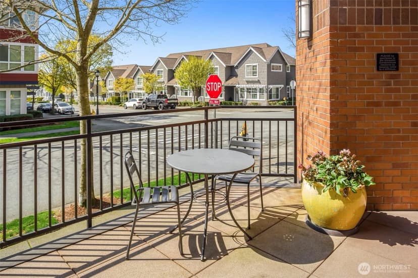 Property photo for 1840 25th Avenue Ne #307, Issaquah photo 26