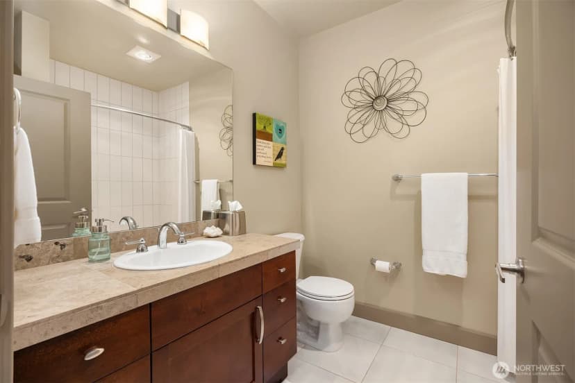 Property photo for 1840 25th Avenue Ne #307, Issaquah photo 18