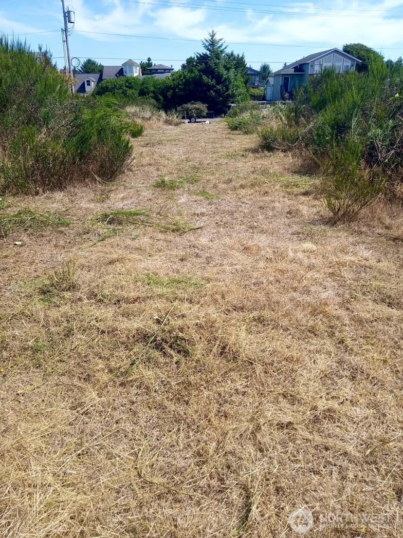 Property photo for 543 Sand Dune Avenue Sw, Ocean Shores photo 6