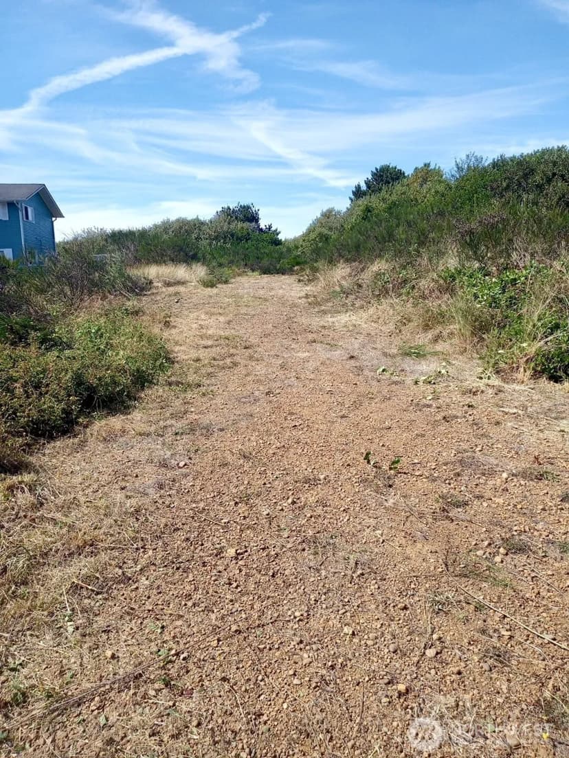 Property photo for 543 Sand Dune Avenue Sw, Ocean Shores photo 12
