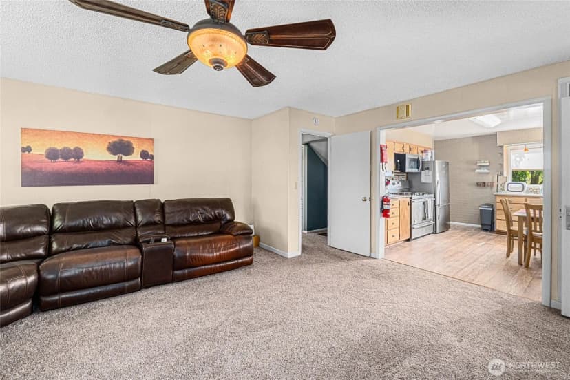 Property photo for 210 N Hwy 395, Colville photo 10