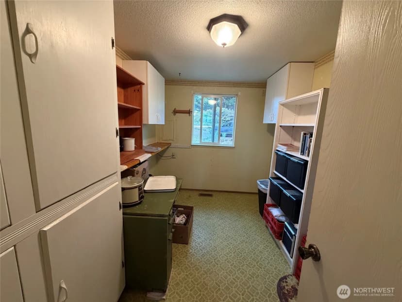 Property photo for 3295 Hastings, Port Townsend photo 11