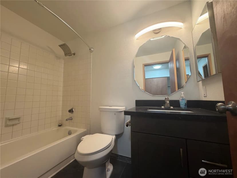 Property photo for 516 S 325th Street #20h, Federal Way photo 9