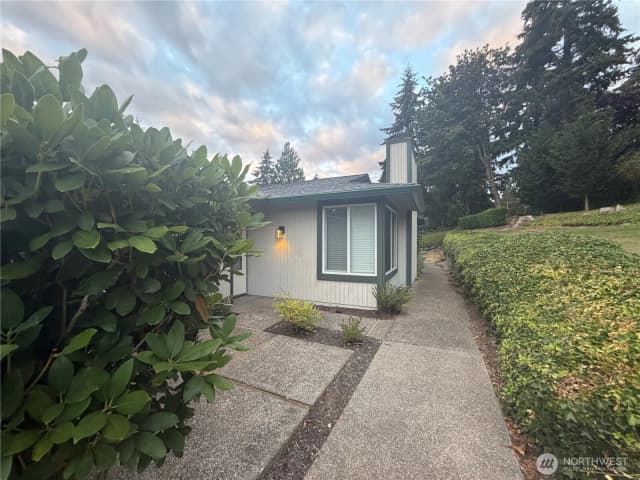 Property photo for 516 S 325th Street #20h, Federal Way photo 2