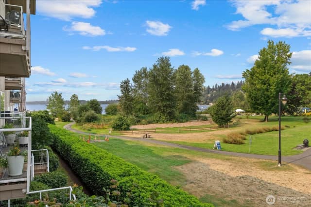 Property photo for 9715 Ne Juanita Drive #210b, Kirkland photo 5