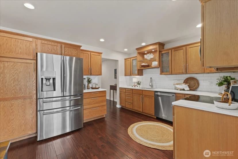 Property photo for 9715 Ne Juanita Drive #210b, Kirkland photo 13