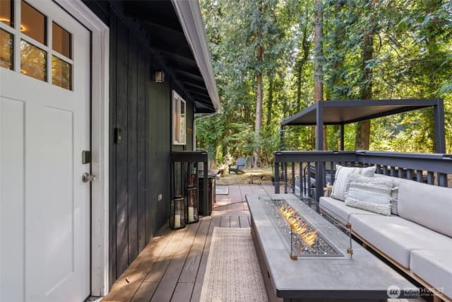 Property photo for 8306 94th Street Nw #a & B, Gig Harbor photo 3