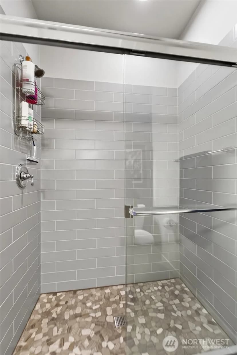 Property photo for 13118 180th Avenue E, Bonney Lake photo 18