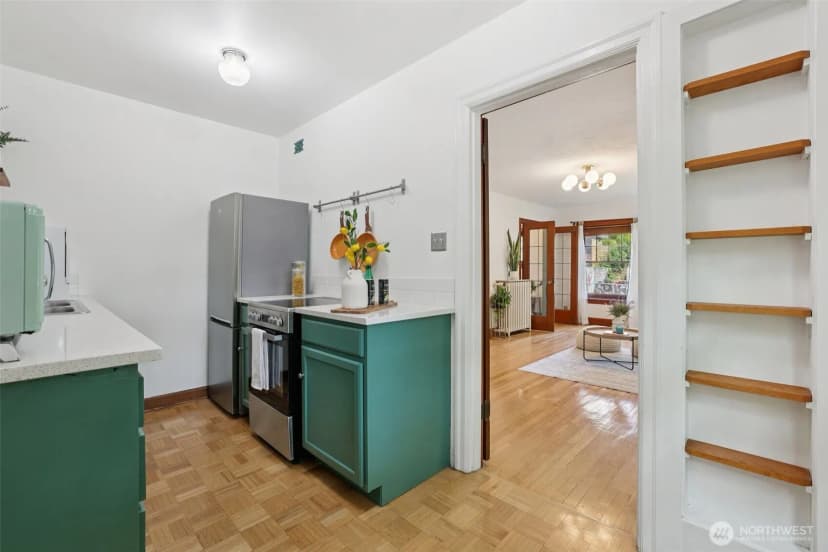 Property photo for 408 Bellevue Avenue E #206, Seattle photo 6