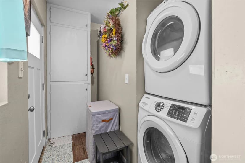 Property photo for 5025 Wilmington Avenue, Everett photo 22