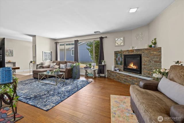 Property photo for 5025 Wilmington Avenue, Everett photo 5