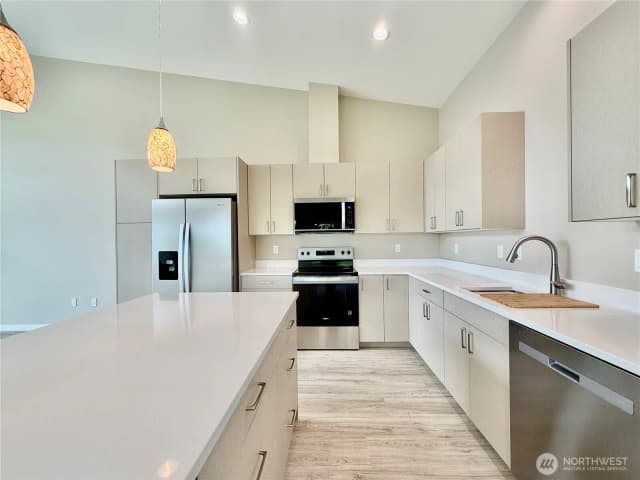Property photo for 3804 Q Avenue, Anacortes photo 4