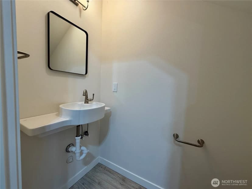 Property photo for 3804 Q Avenue, Anacortes photo 20