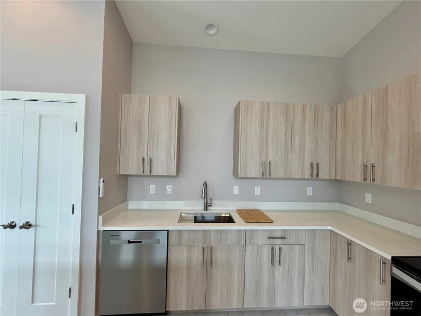 Property photo for 3804 Q Avenue, Anacortes photo 15